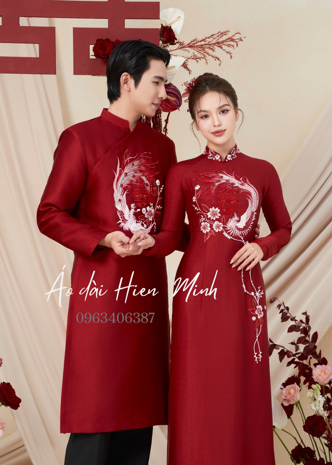 ao dai doi mau do