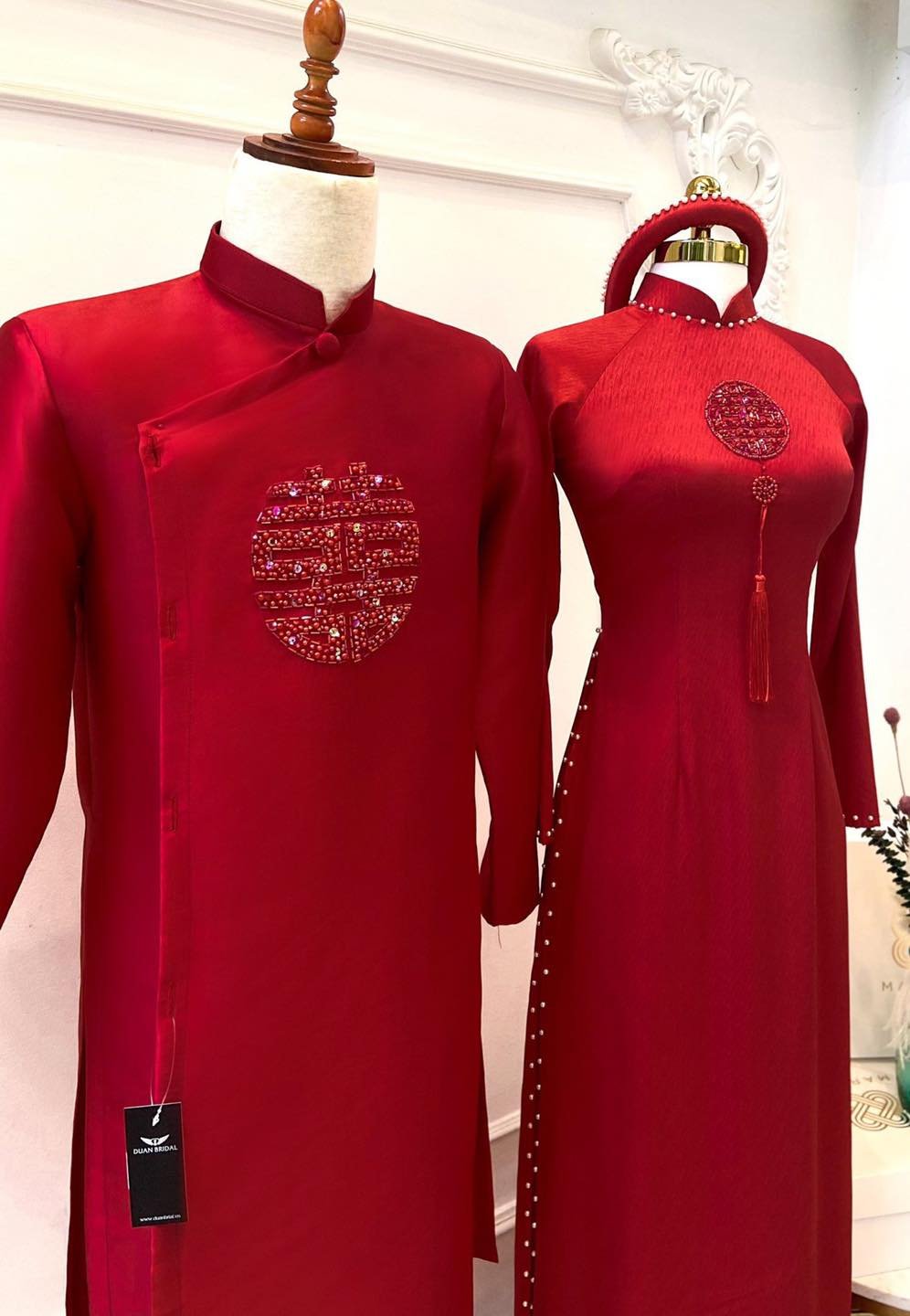 ao dai an hoi mau do