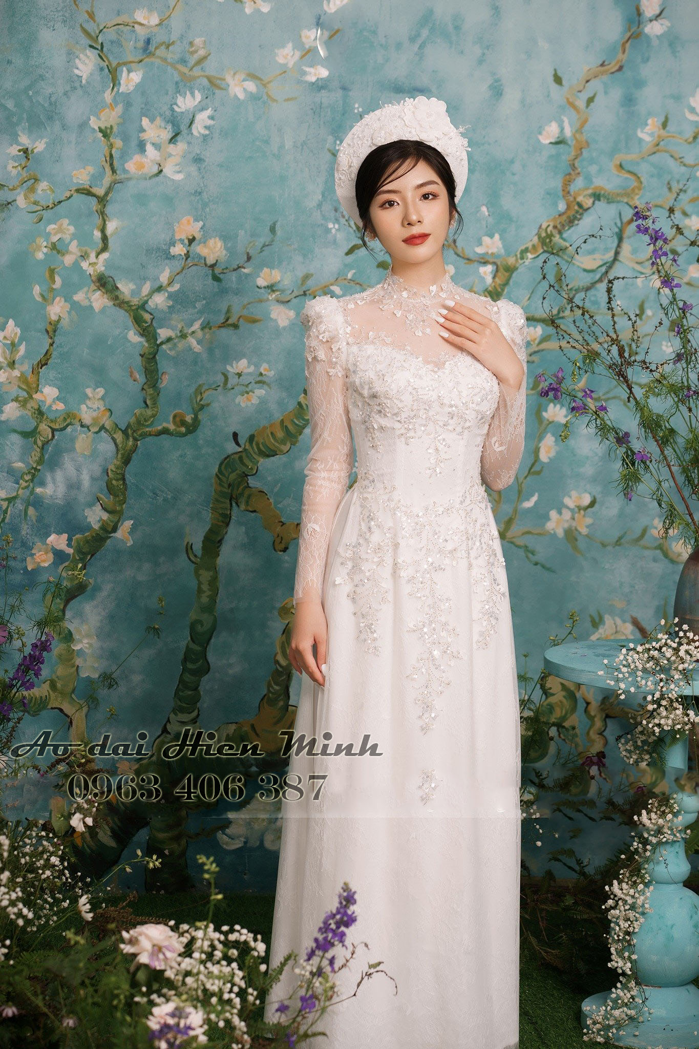 ao dai co dau mau trang