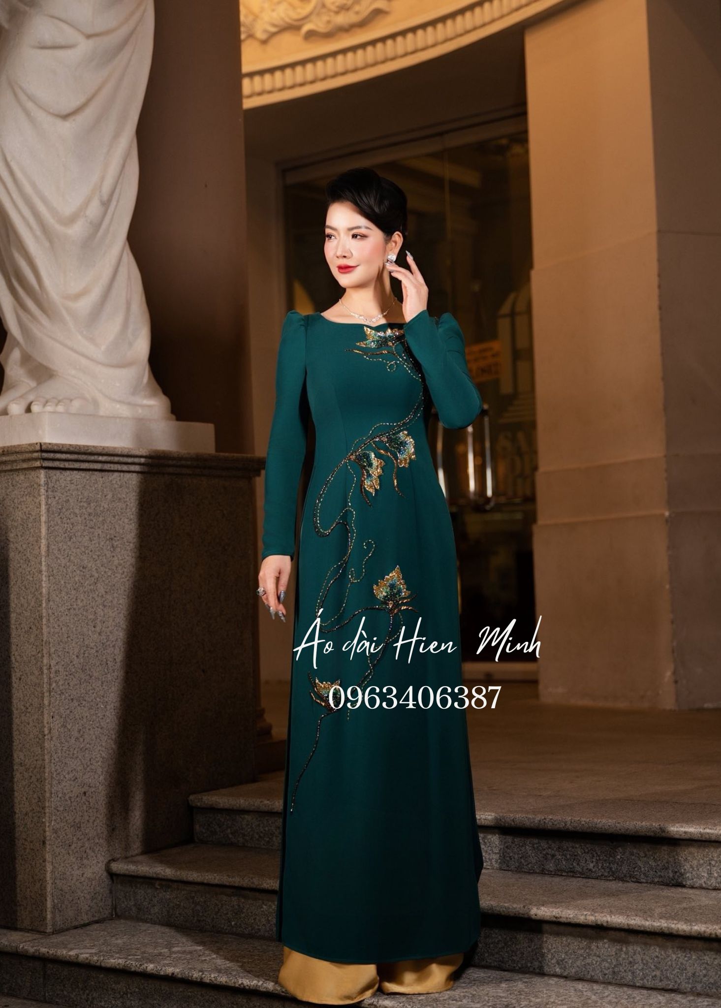 ao dai me co dau chu re