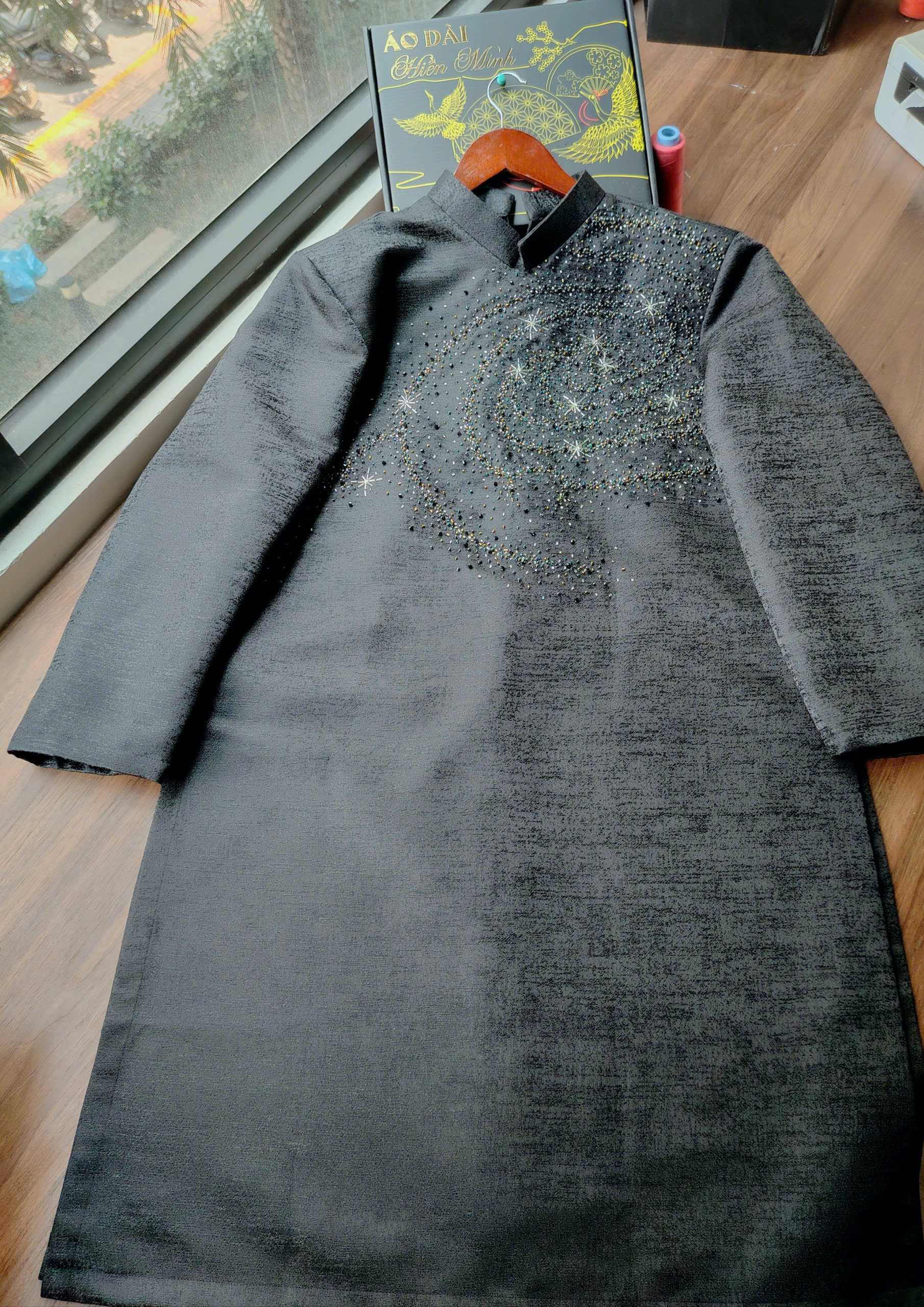 ao dai cach tan nam 2025