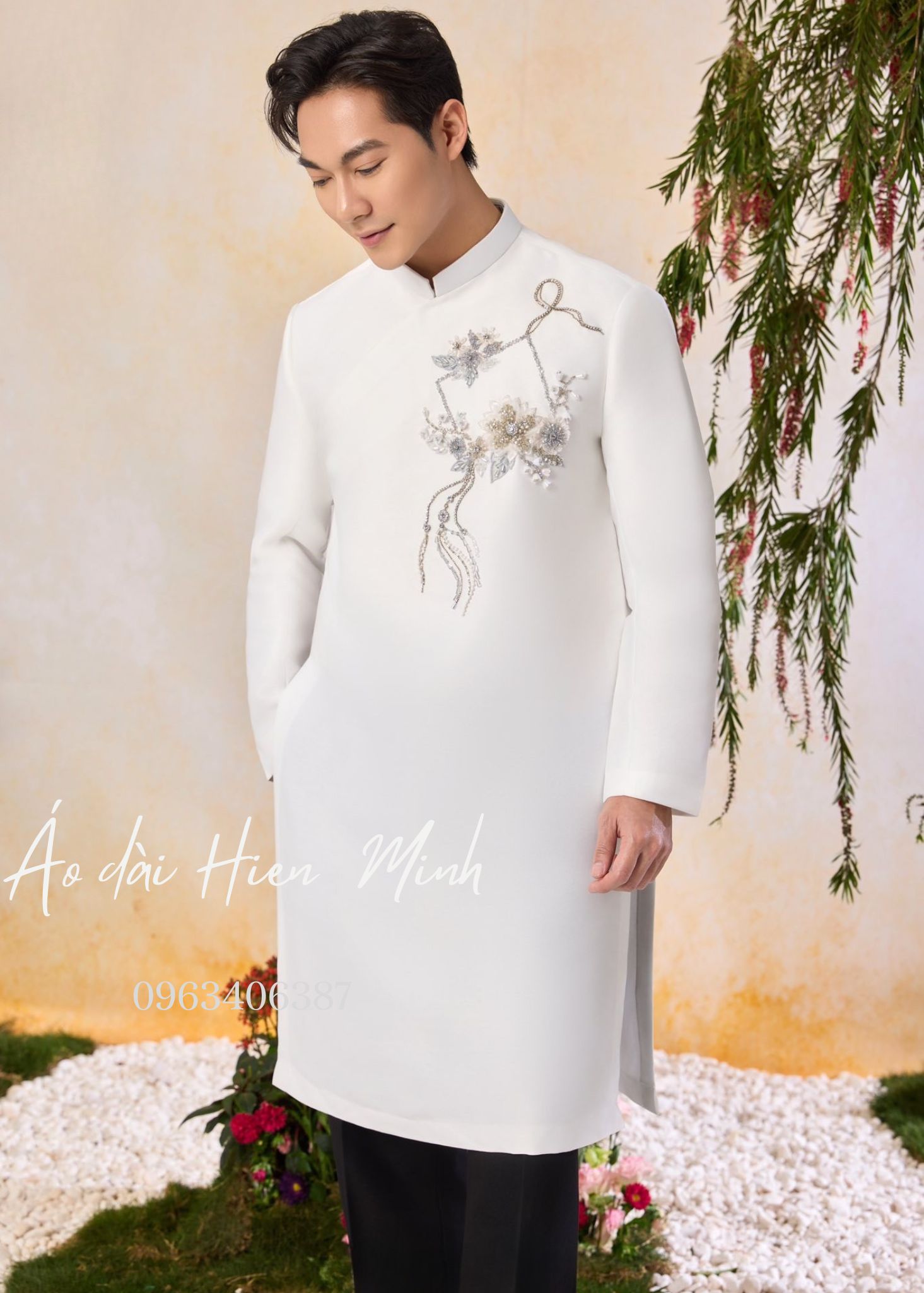 ao dai nam cach tan