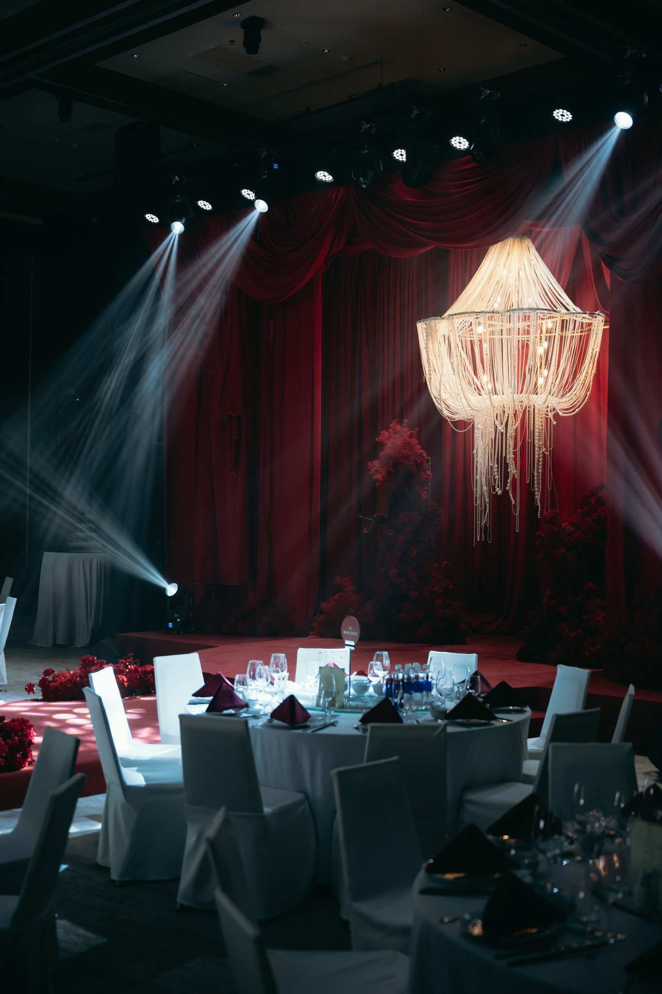 ĐÁM CƯỚI CẦN CHUẨN BỊ GÌ? CÁC BƯỚC LÊN KẾ HOẠCH ĐẦY ĐỦ VÀ CHI TIẾT NHẤT CHO CẶP ĐÔI