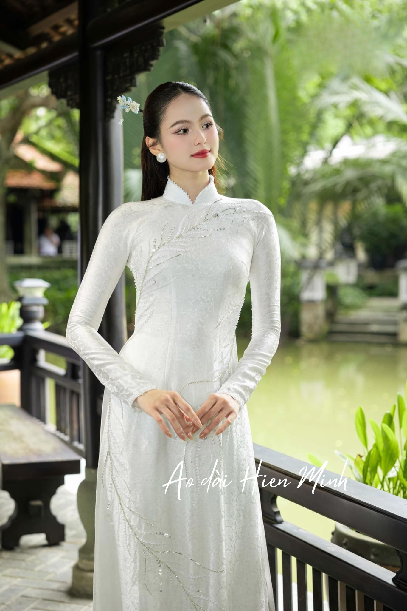 Nên Thuê Hay May Áo Dài Cưới? Kinh Nghiệm Chọn  Áo  Dài Cưới Chuẩn Đẹp Cho Cô Dâu