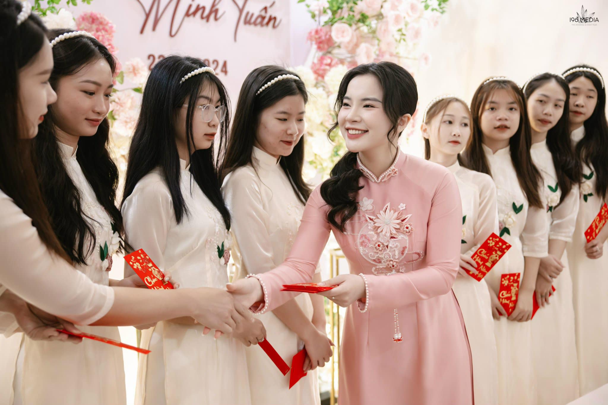 ĐÁM CƯỚI CẦN CHUẨN BỊ GÌ? CÁC BƯỚC LÊN KẾ HOẠCH ĐẦY ĐỦ VÀ CHI TIẾT NHẤT CHO CẶP ĐÔI