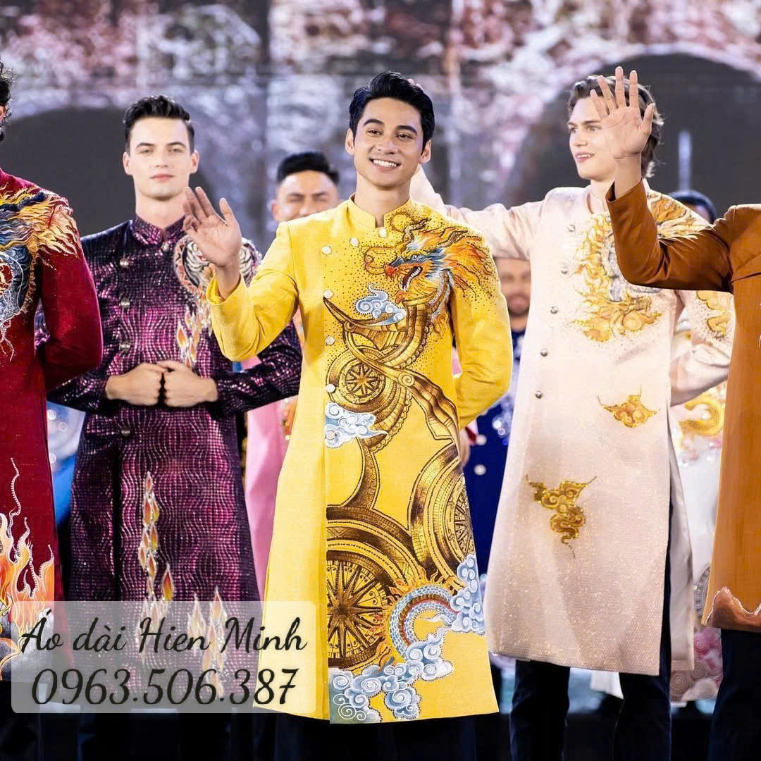 15 Mẫu &Aacute;o D&agrave;i C&aacute;ch T&acirc;n Nam Họa Tiết Rồng Sang Trọng Được Y&ecirc;u Th&iacute;ch Nhất