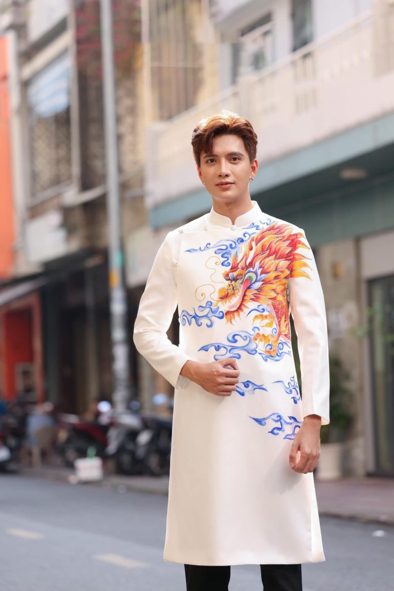 15 Mẫu &Aacute;o D&agrave;i C&aacute;ch T&acirc;n Nam Họa Tiết Rồng Sang Trọng Được Y&ecirc;u Th&iacute;ch Nhất