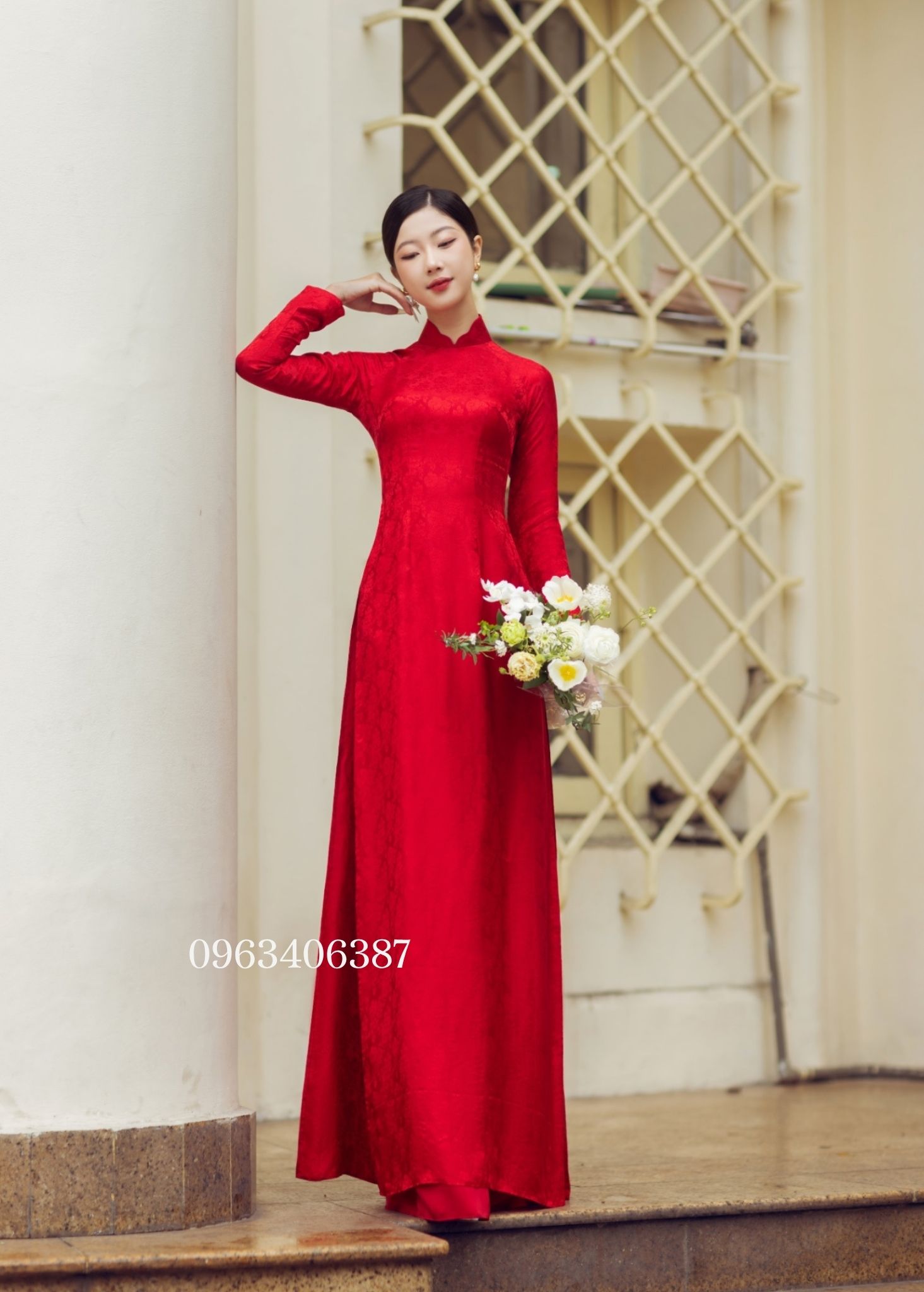 C&aacute;ch che khuyết điểm khi mặc &aacute;o d&agrave;i - B&iacute; quyết gi&uacute;p n&agrave;ng lu&ocirc;n tự tin v&agrave; thanh lịch