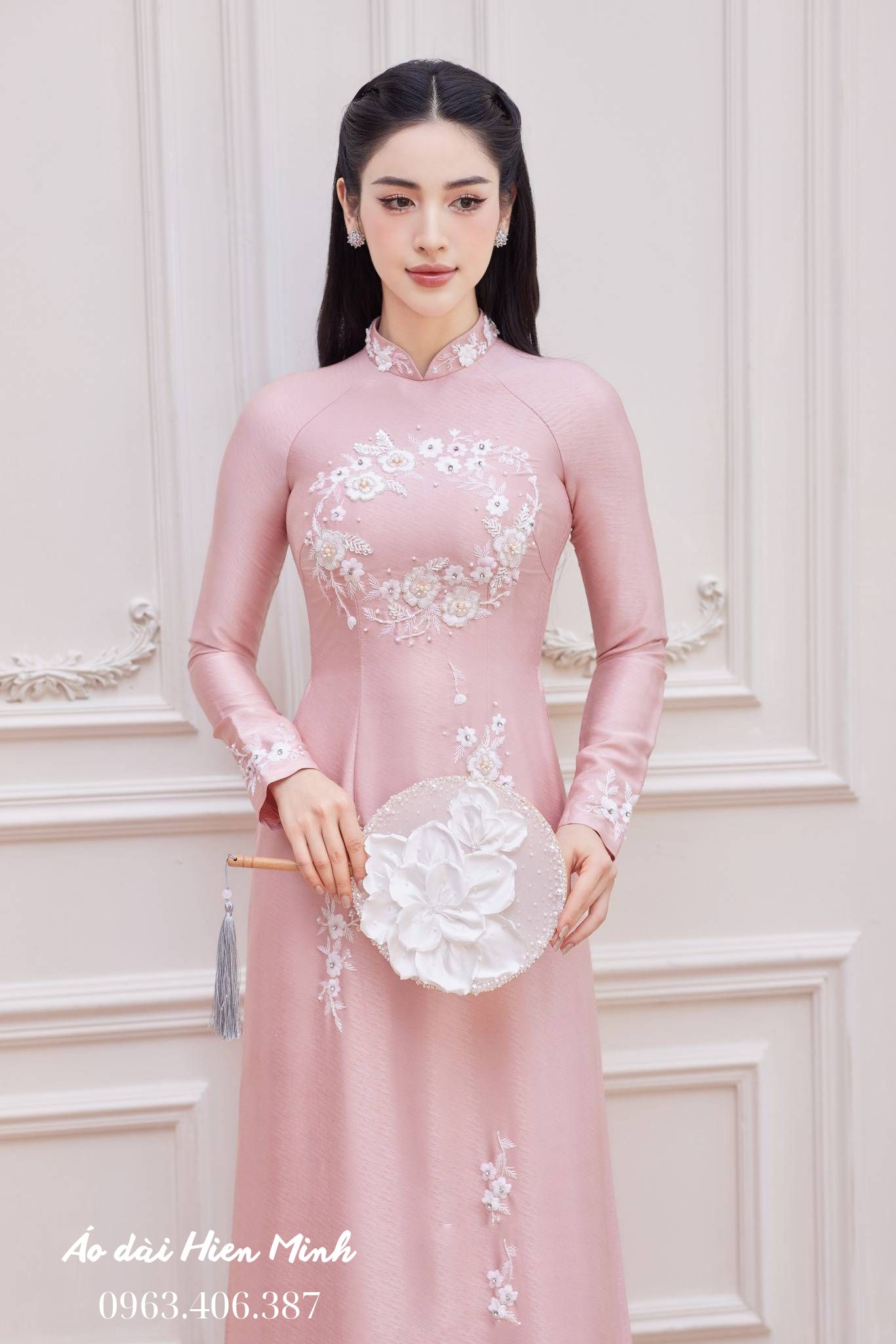 Nên Thuê Hay May Áo Dài Cưới? Kinh Nghiệm Chọn  Áo  Dài Cưới Chuẩn Đẹp Cho Cô Dâu