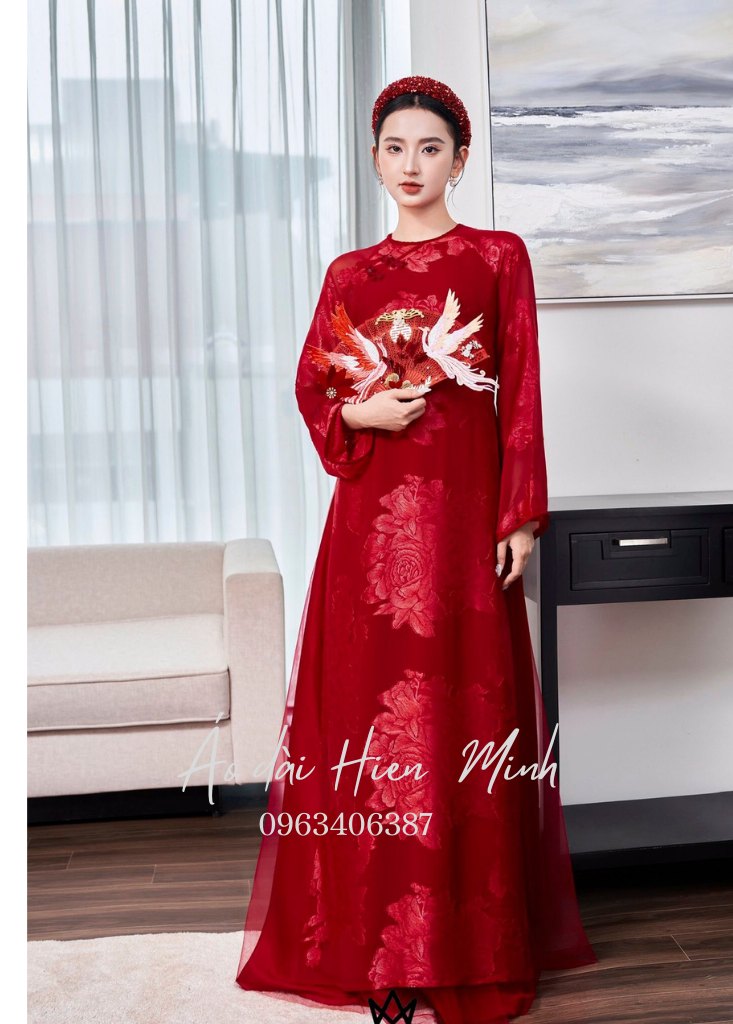 Áo dài đôi màu đỏ vải gấm hoa nổi - Sang trọng, tô
