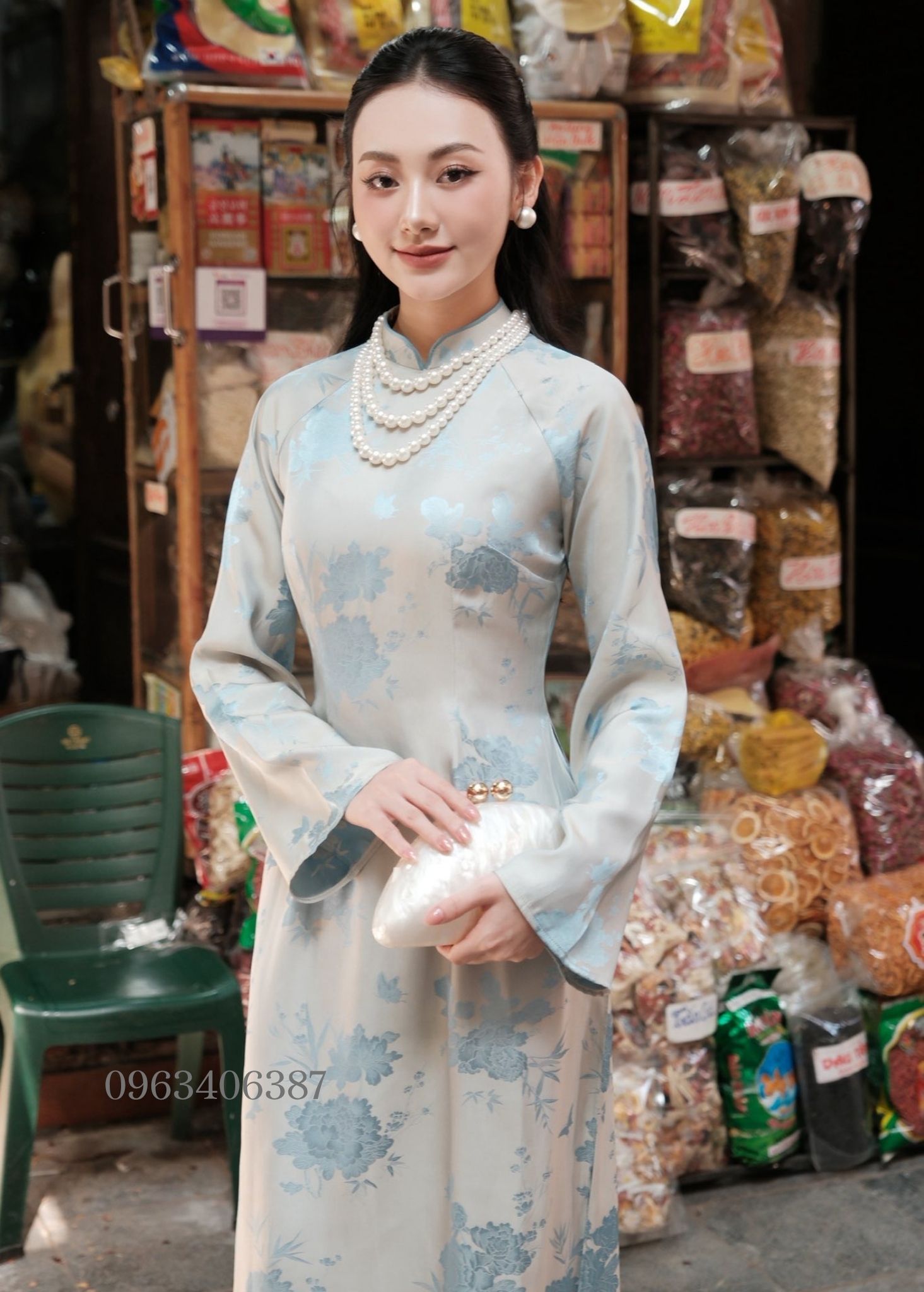 C&aacute;ch che khuyết điểm khi mặc &aacute;o d&agrave;i - B&iacute; quyết gi&uacute;p n&agrave;ng lu&ocirc;n tự tin v&agrave; thanh lịch