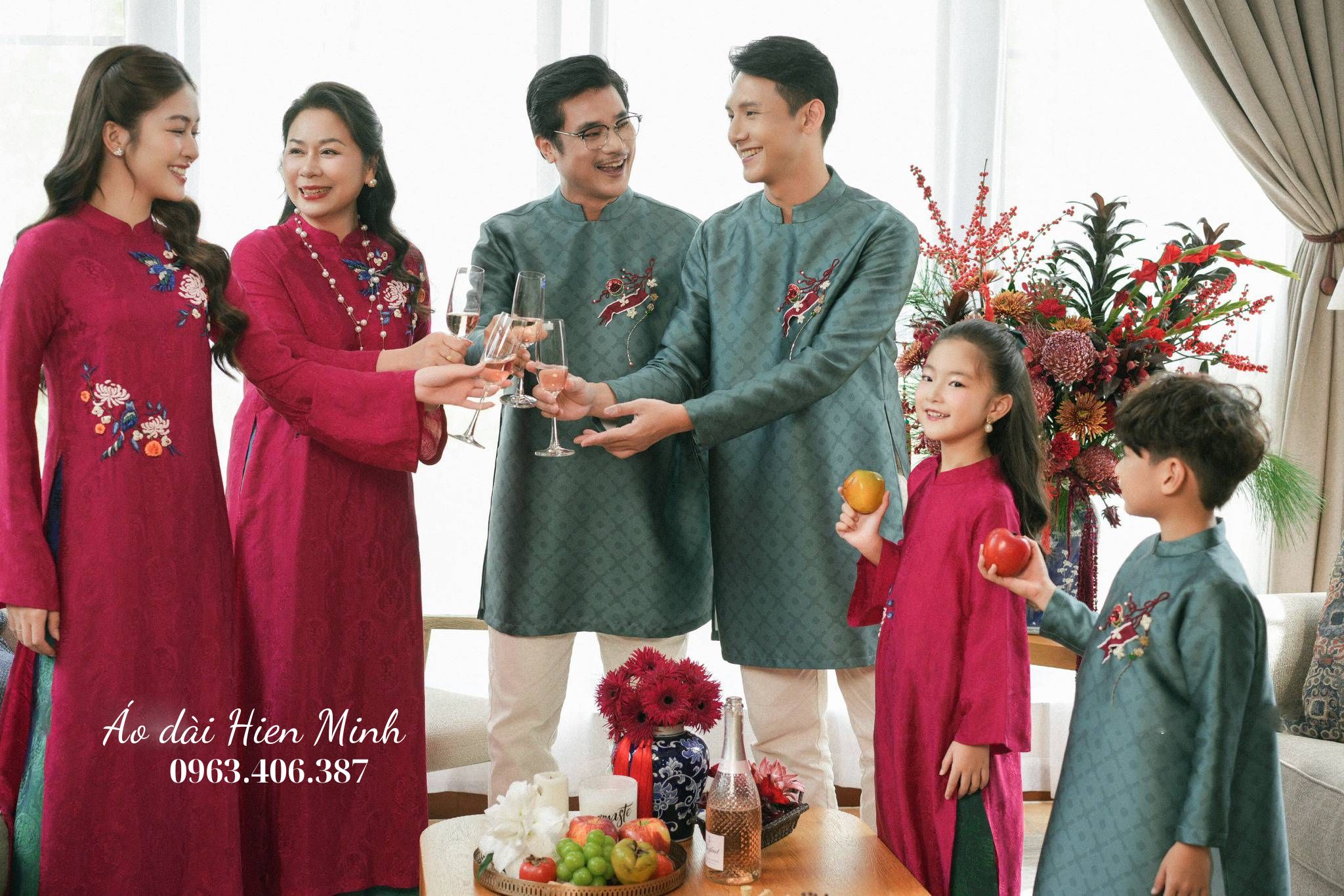BST  Mẫu Áo Dài Gia Đình Đẹp Nhất Cho Tết 2026