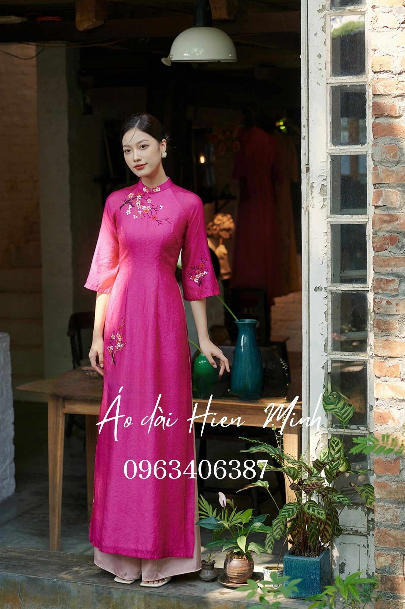 15 mẫu áo dài nữ dự đám cưới sang trọng, thanh lịch và tinh tế