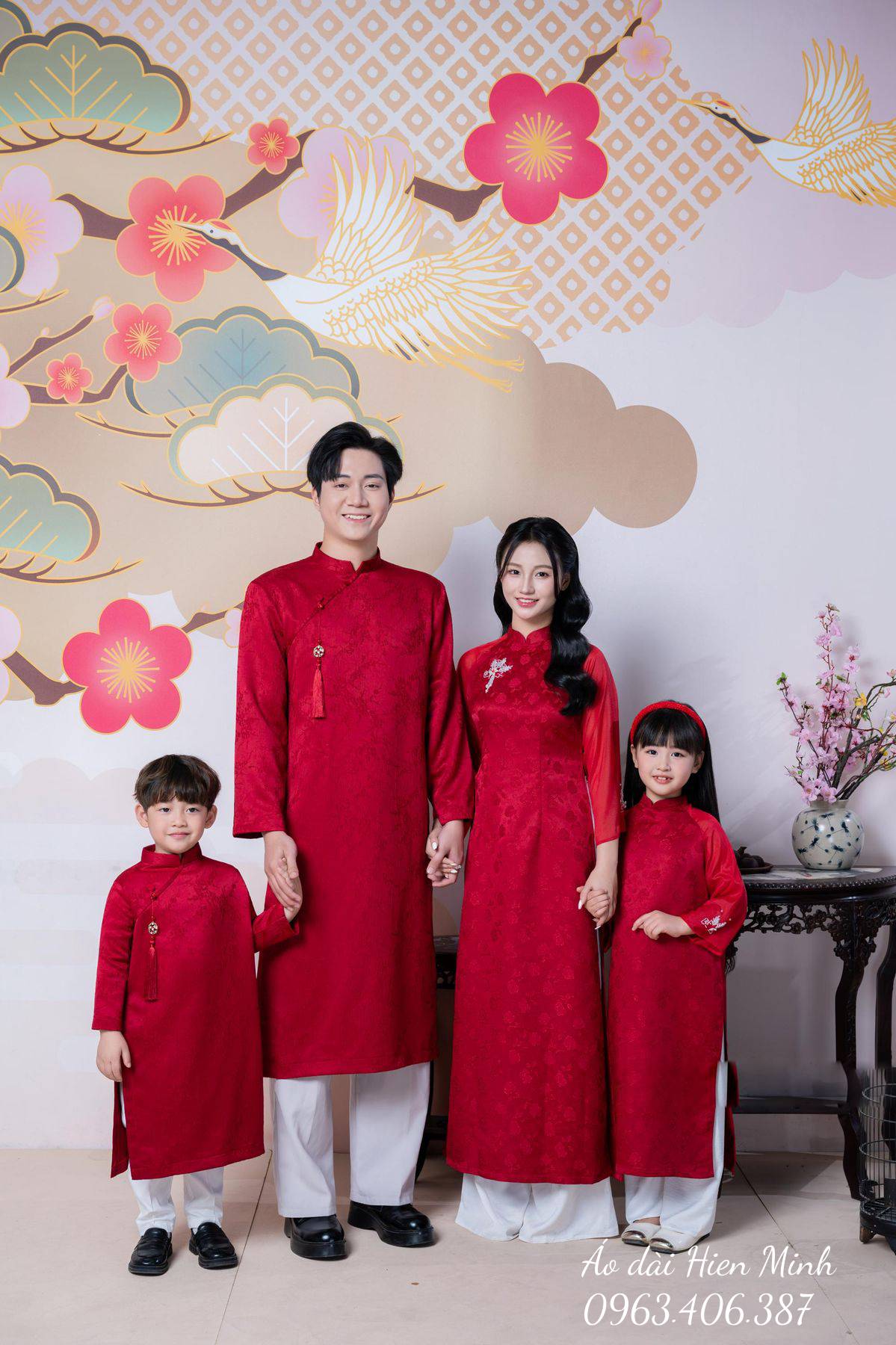 BST  Mẫu &Aacute;o D&agrave;i Gia Đ&igrave;nh Đẹp Nhất Cho Tết 2026