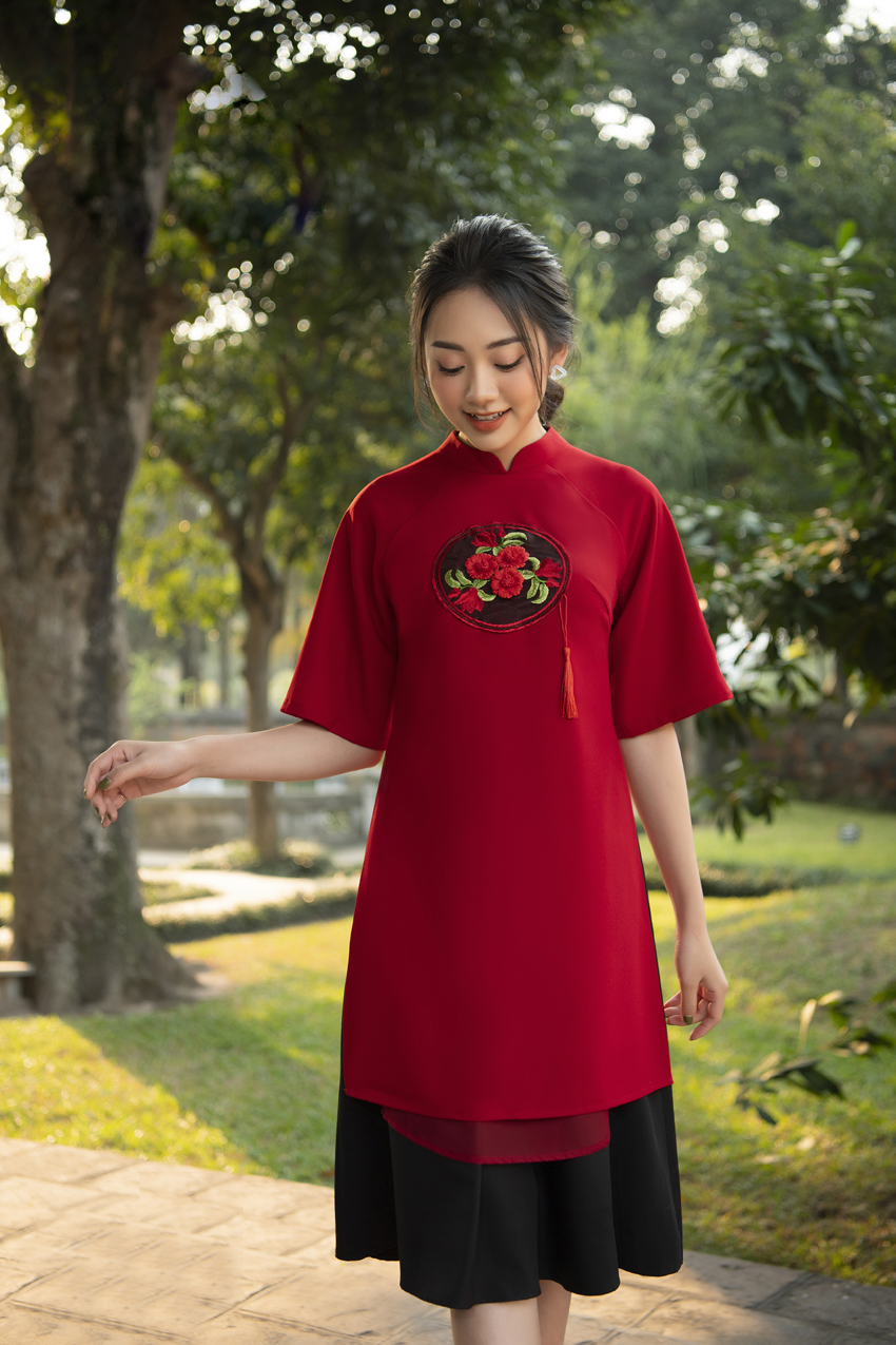 ao dai cach tan chan vay