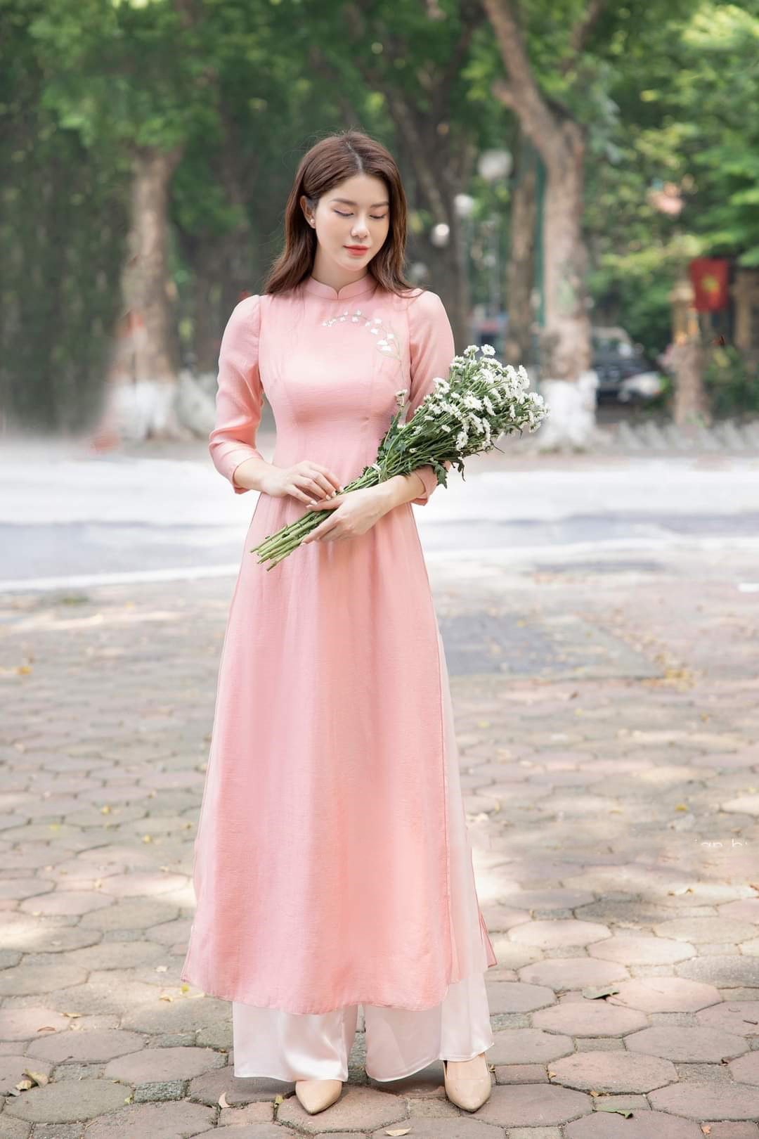 Áo dài cưới ngọt ngào hồng pastel | LAHAVA