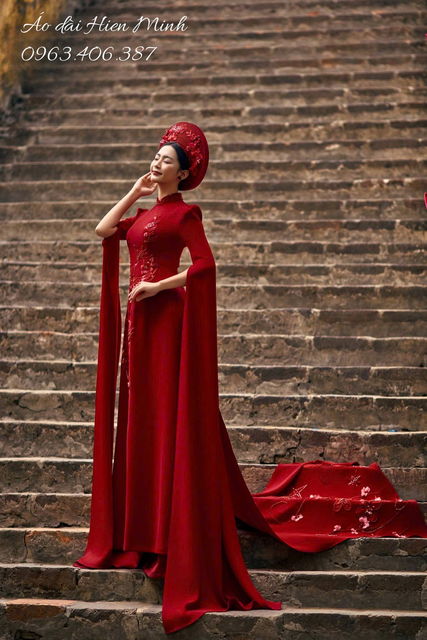 10 ++ Mẫu &aacute;o d&agrave;i c&ocirc; d&acirc;u đu&ocirc;i d&agrave;i sang trọng v&agrave; quyến rũ nhất