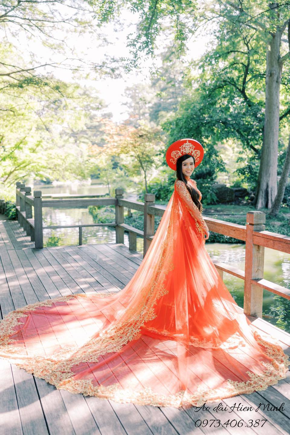 &Aacute;o d&agrave;i cưới cho c&ocirc; d&acirc;u Việt hải ngoại - Giữ trọn n&eacute;t truyền thống trong ng&agrave;y trọng đại