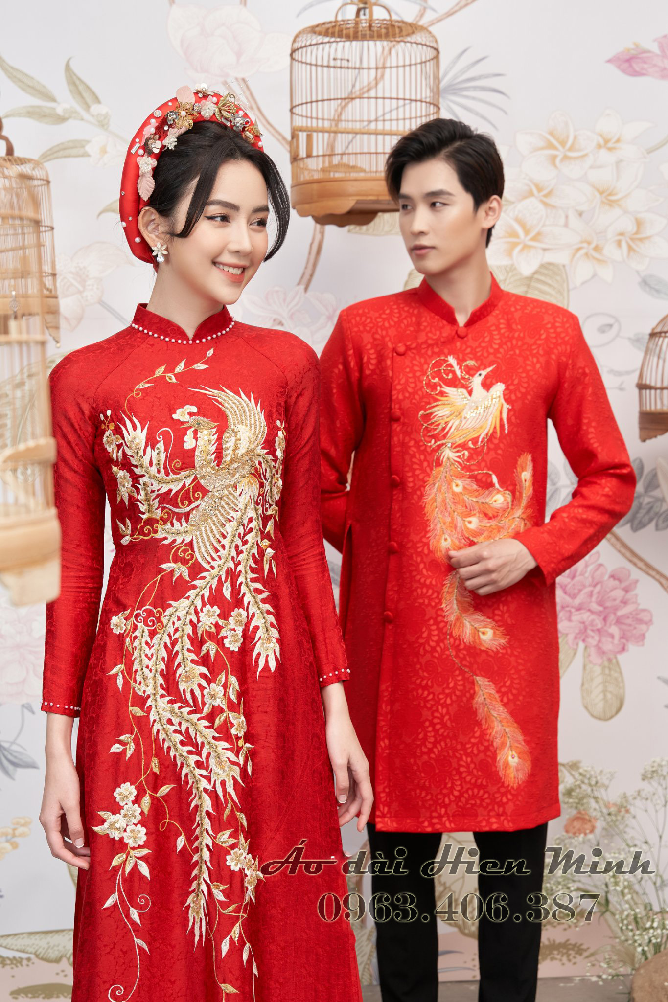 ao dai doi mau do 