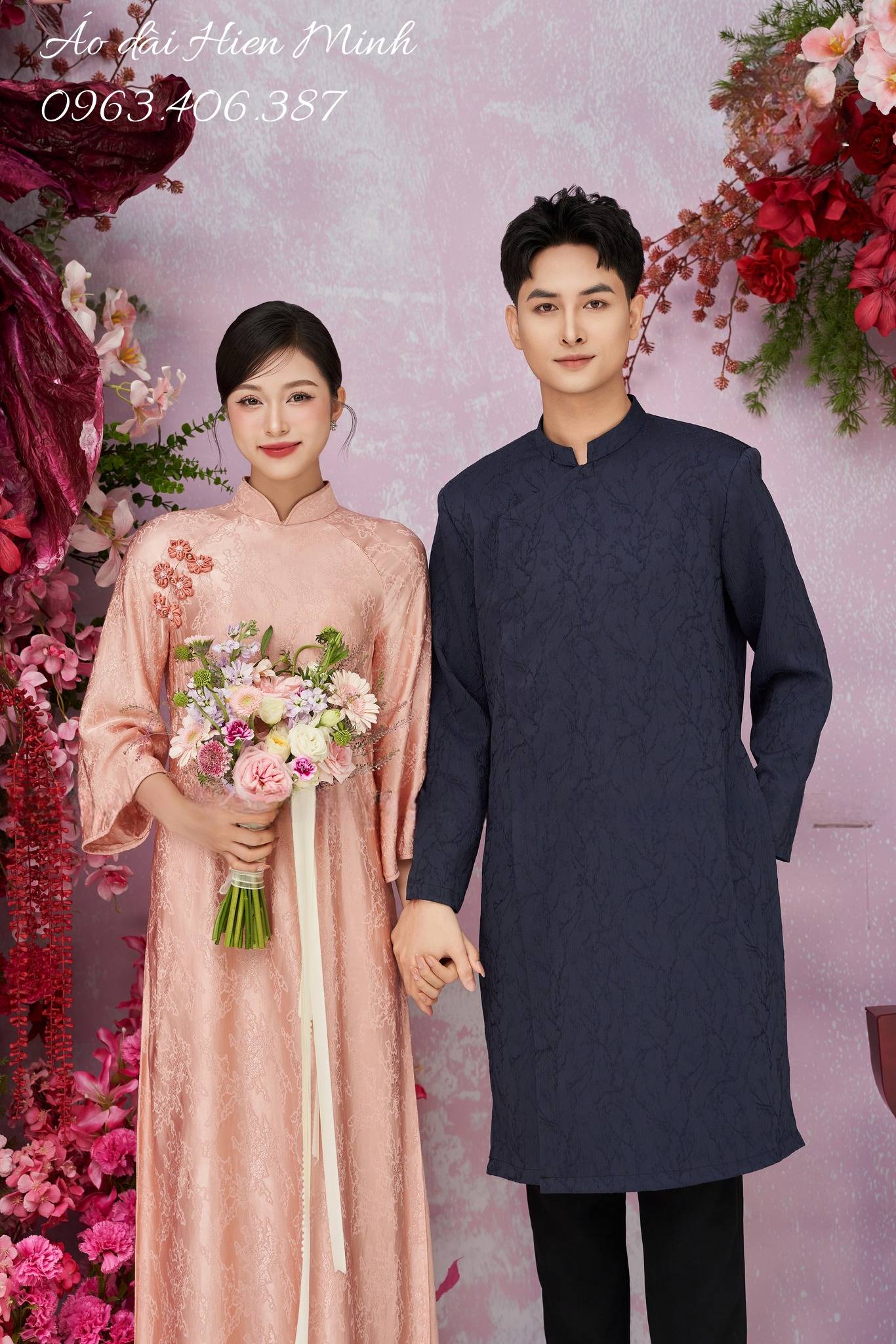 BST &Aacute;o D&agrave;i Cưới Đ&ocirc;i D&aacute;ng Su&ocirc;ng Cho C&ocirc; D&acirc;u Ch&uacute; Rể Đẹp Nhất