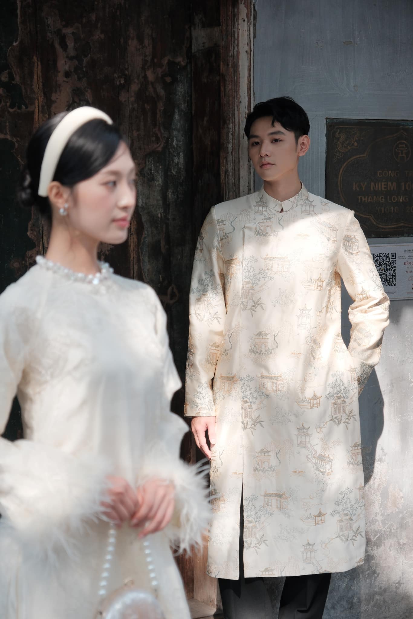 BST &Aacute;o D&agrave;i Cưới Đ&ocirc;i D&aacute;ng Su&ocirc;ng Cho C&ocirc; D&acirc;u Ch&uacute; Rể Đẹp Nhất