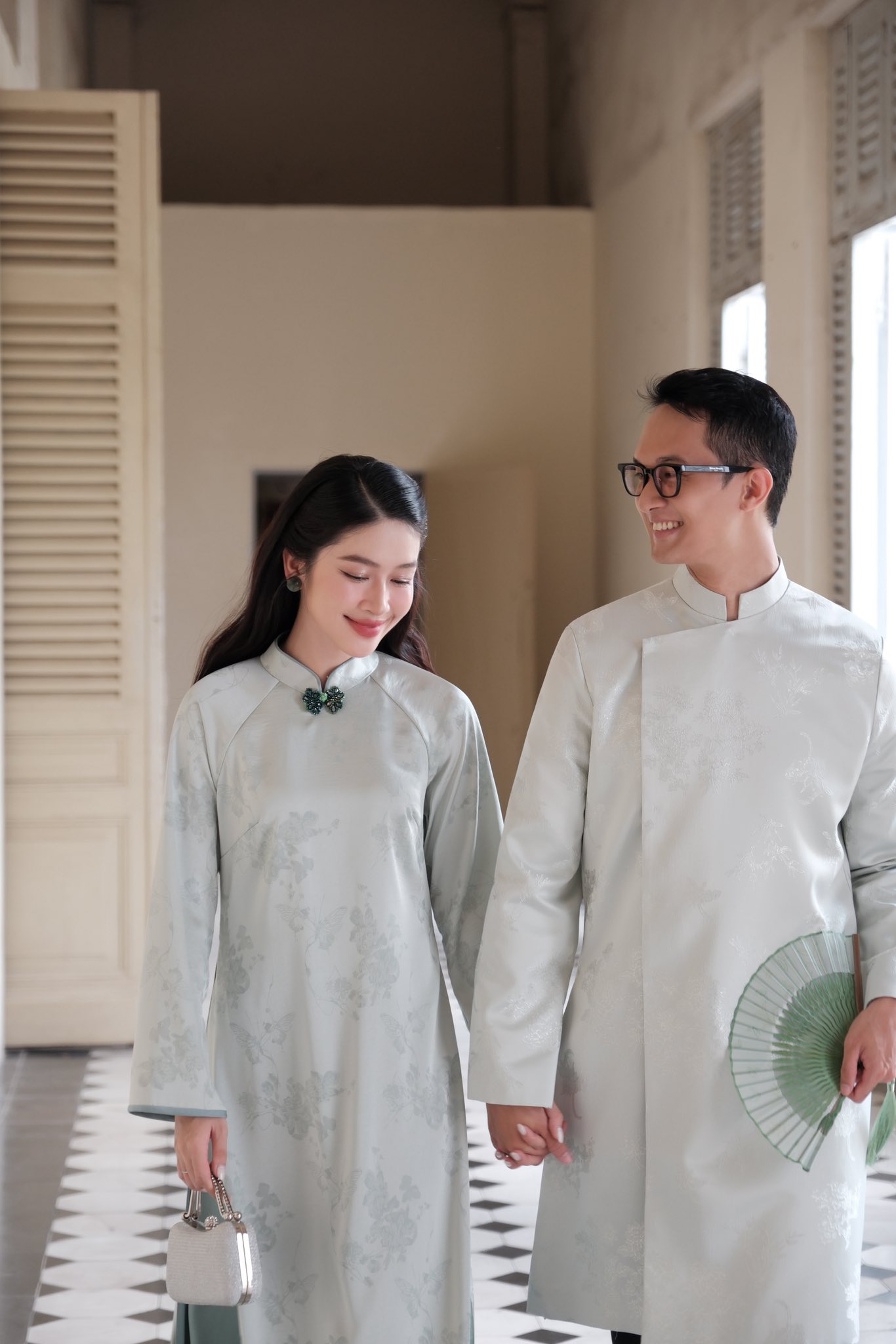 BST &Aacute;o D&agrave;i Cưới Đ&ocirc;i D&aacute;ng Su&ocirc;ng Cho C&ocirc; D&acirc;u Ch&uacute; Rể Đẹp Nhất