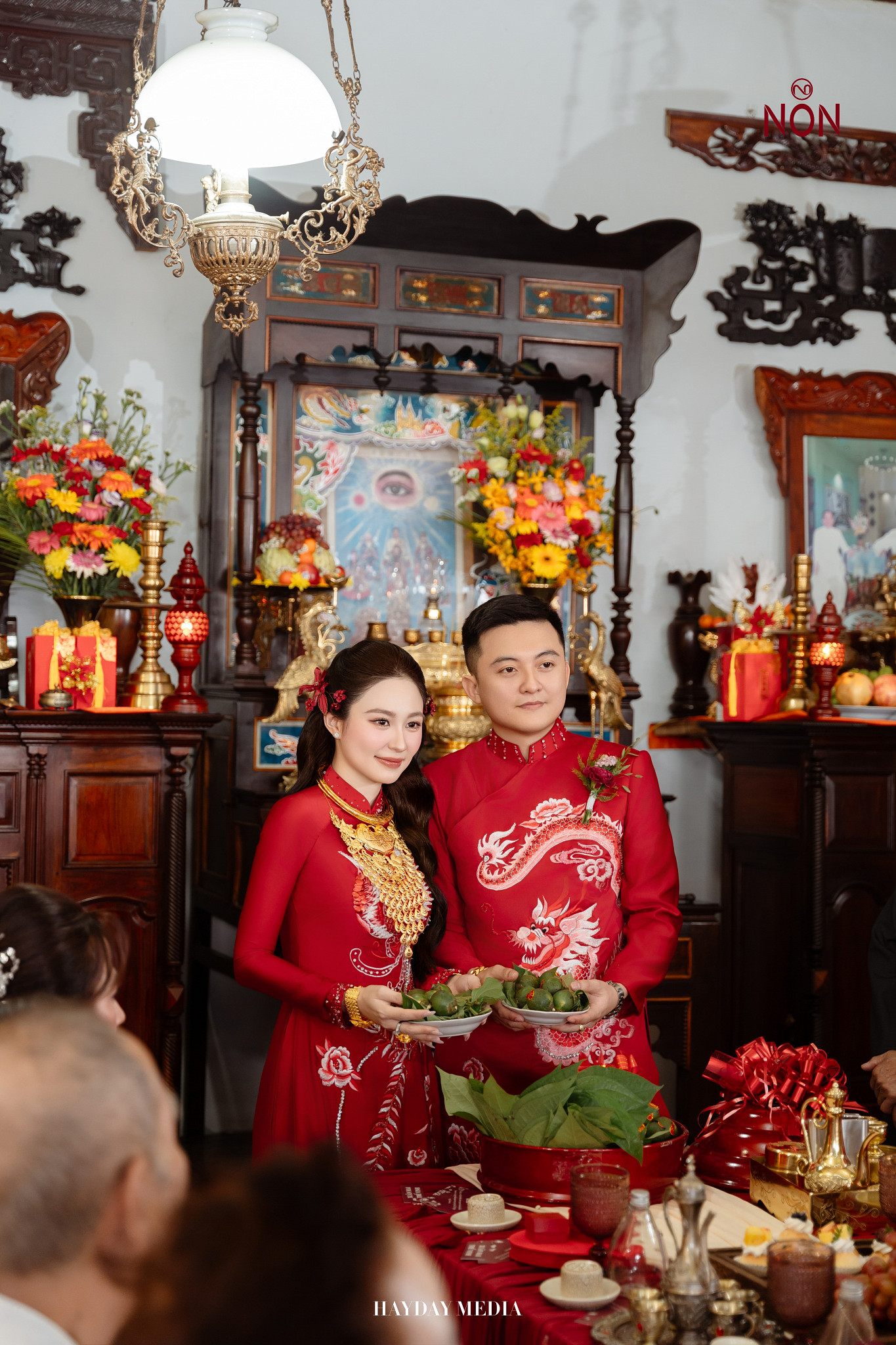 10 ++ Mẫu áo dài cưới Long Phụng đẹp nhất dành cho cô dâu chú rể hiện nay