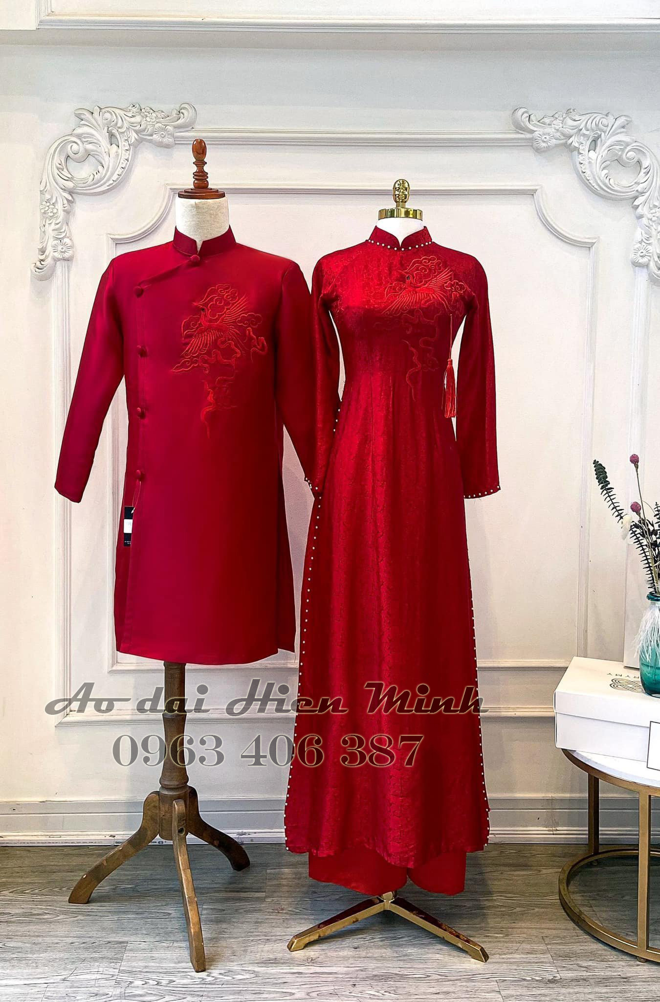 &Aacute;o d&agrave;i cưới đ&ocirc;i truyền thống 2026 - Xu hướng được nhiều cặp đ&ocirc;i y&ecirc;u th&iacute;ch