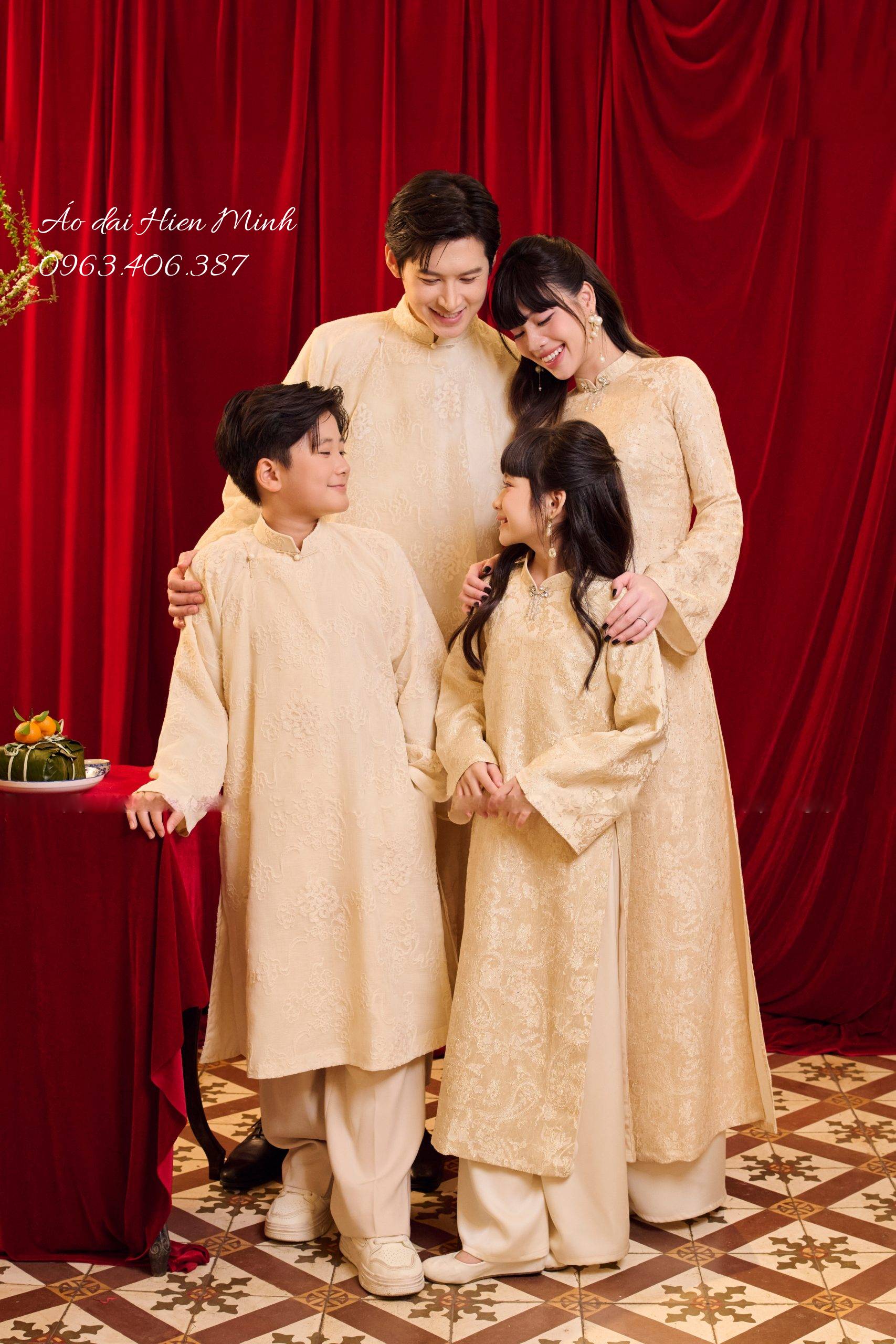 &Aacute;o d&agrave;i gia đ&igrave;nh đẹp