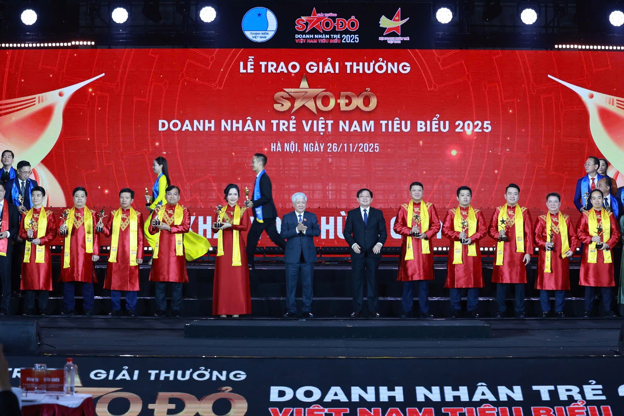 Mua Áo Dài Cách Tân Nam Ở Đâu Đẹp, Chất Lượng Và Uy Tín