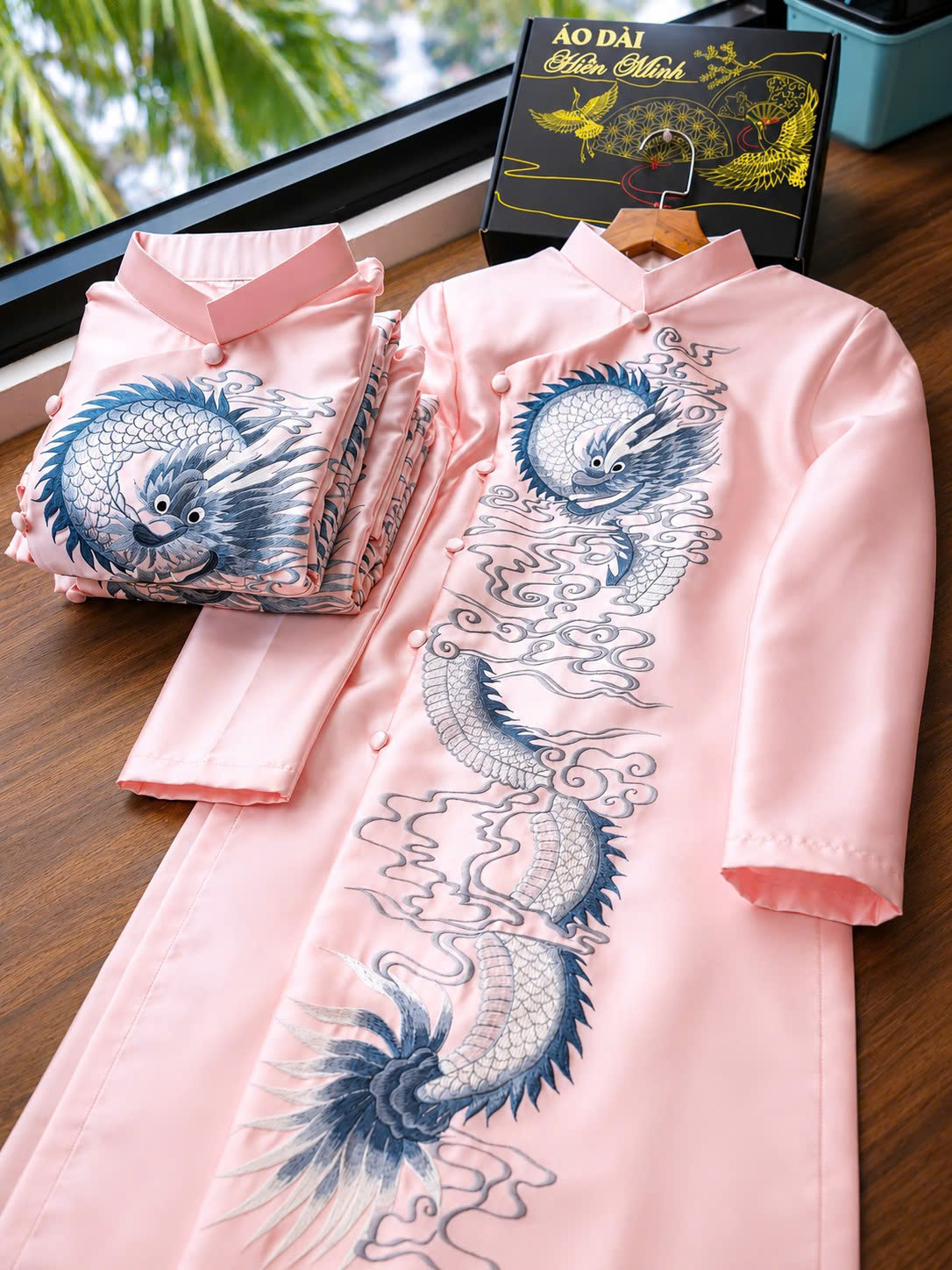 Áo Dài Nam Màu Hồng Pastel Thêu Rồng Cao Cấp