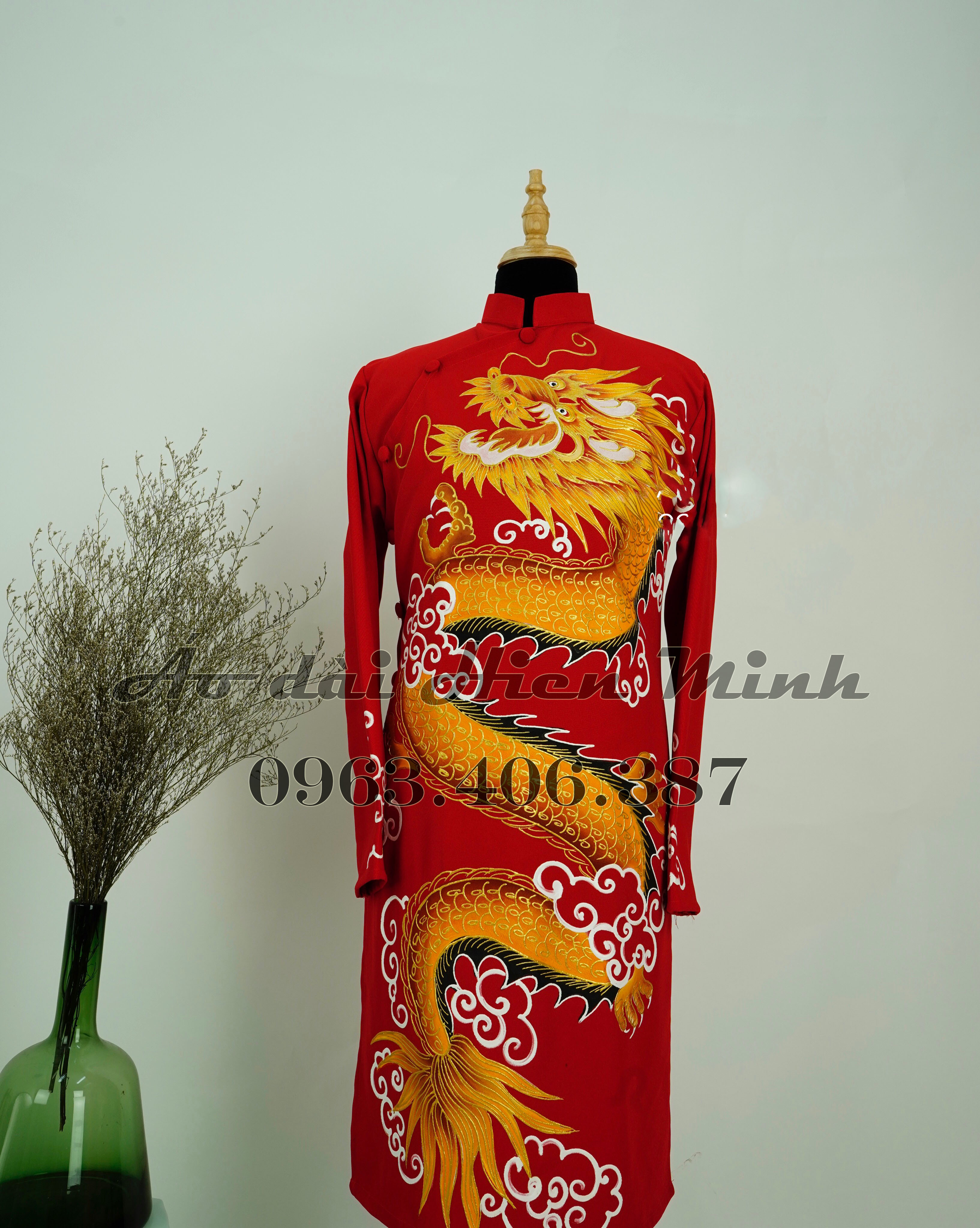 ao dai nam cach tan cho chu re