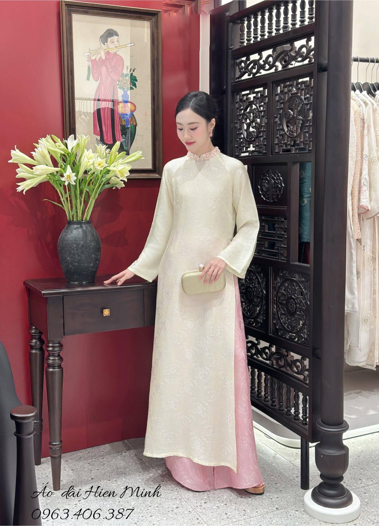 TOP Những mẫu &aacute;o d&agrave;i c&aacute;ch t&acirc;n nữ d&aacute;ng su&ocirc;ng đẹp thời thượng, sang trọng nhất hiện nay