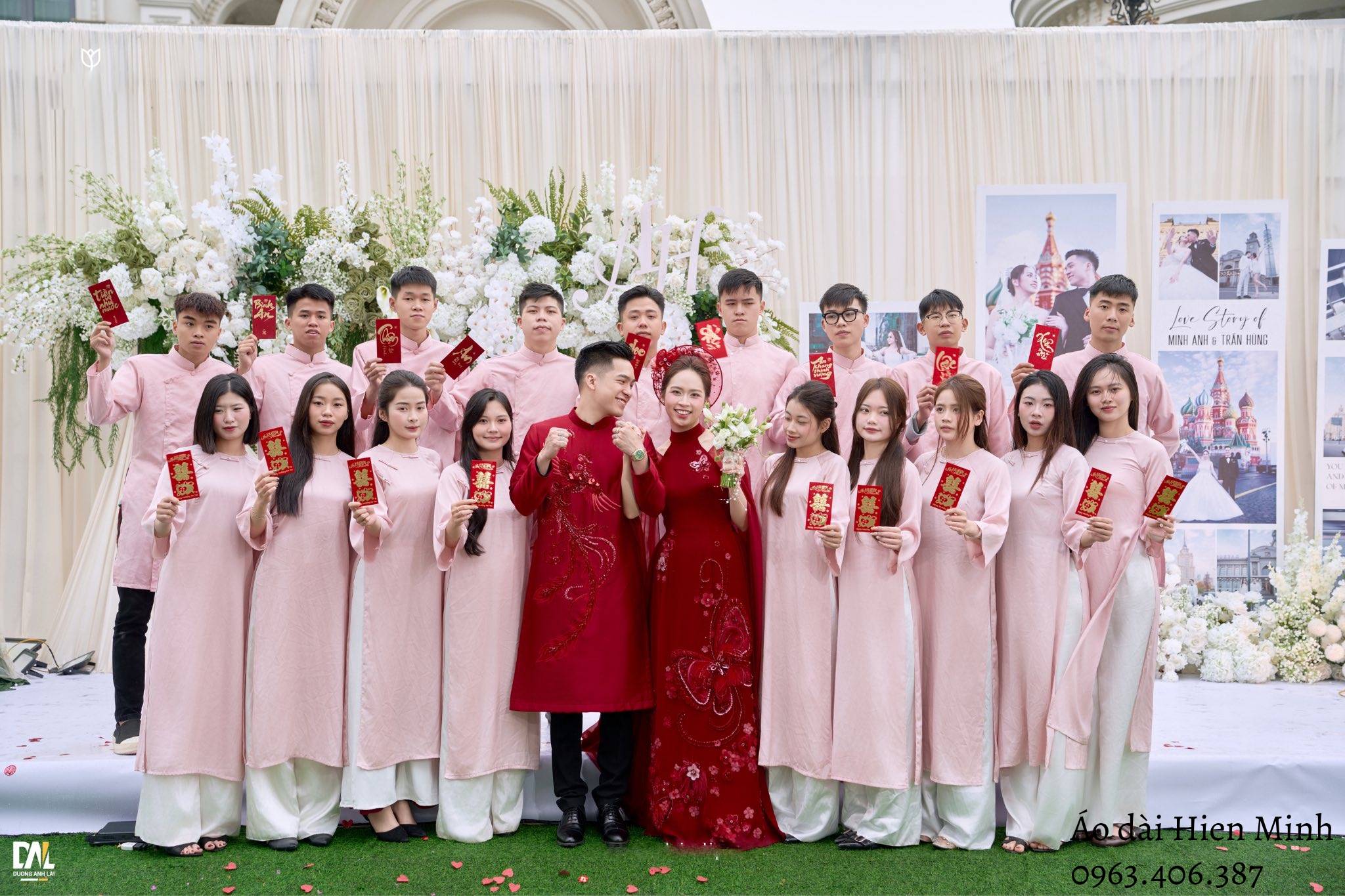 Top những mẫu áo dài phụ dâu nhẹ nhàng, tinh tế cho ngày cưới thanh lịch