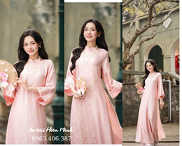 Áo dài Việt Nam trong mắt bạn bè quốc tế - Vẻ đẹp chinh phục mọi nền văn hóa