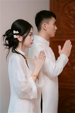 Tổng hợp những mẫu áo  dài ăn hỏi màu trắng đẹp nhất hiện nay dành cho cô dâu