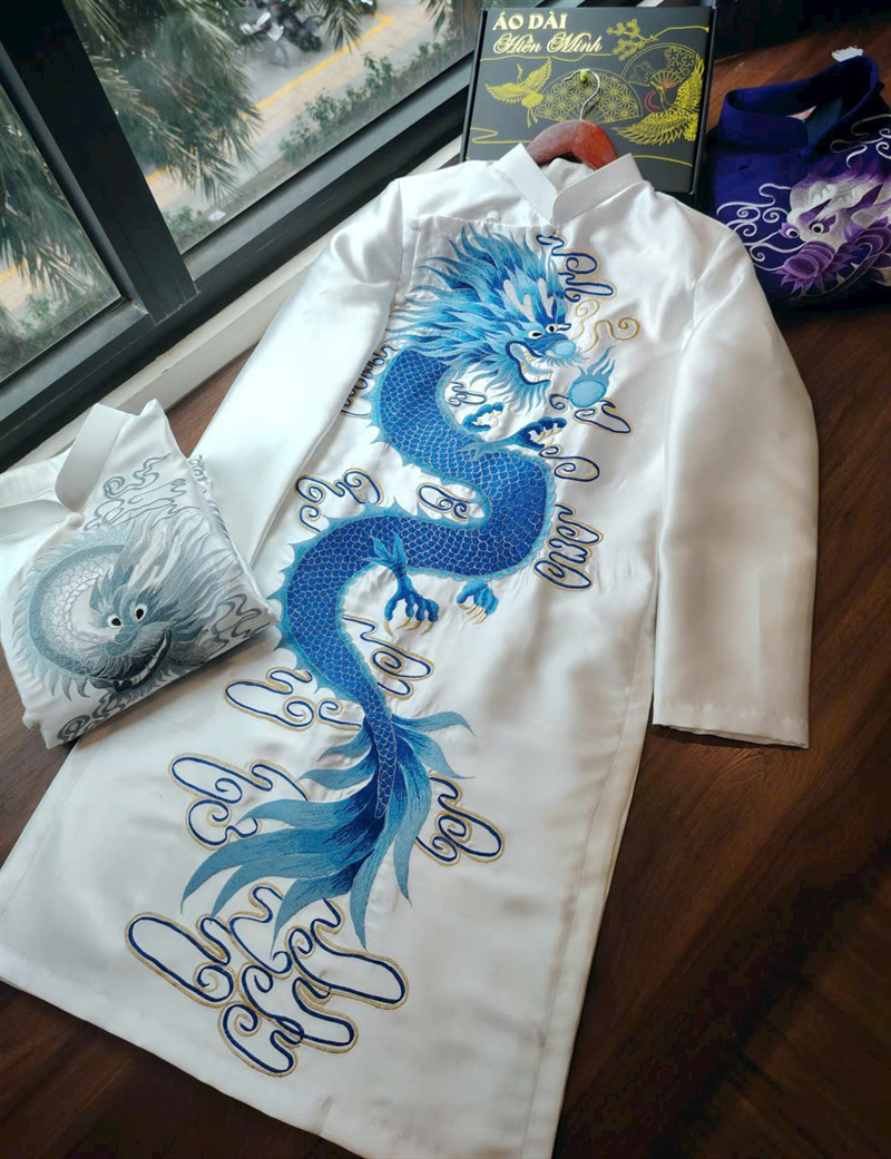 Áo dài nam màu trắng hoạ tiết rồng thêu cao cấp