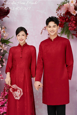 Mẫu Áo Dài Cặp Đôi Màu Đỏ Trẻ Trung, Thanh Lịch